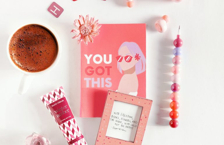 5 Secrets Behind Perfect Flatlay Photos